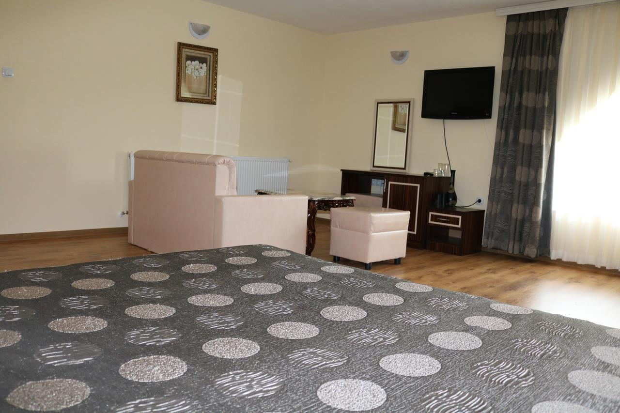 Hotel Arda Kŭrdzhali Dış mekan fotoğraf